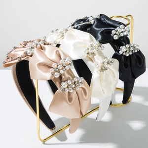 Serre-tête de Luxe en Satin avec Nœud pour Femmes Élégant Bandeau avec Faux Künstliche Perles et Strass Accessoires de Cheveux Rétro