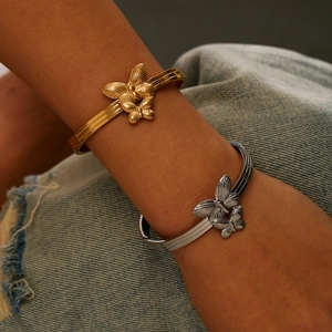 Stainless Steel Double Layer Butterfly Bangle For Women 18K Gold Plated Personalized Elegant Jewelry Adjustable Bangle Bracelet Gift
