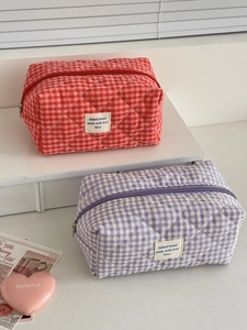 Bolsa de cosméticos acolchada a cuadros para viaje y artículos de tocador grande