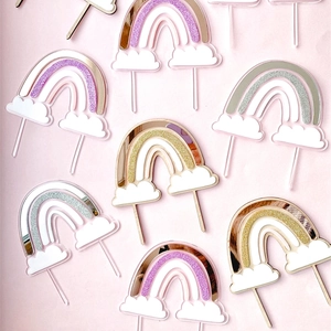Glitzernde Regenbogen-Kuchendeko aus Acryl mit Wolkenbasis für Baby-Geburtstagsfeiern