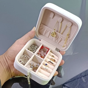 Portable Composite Material Jewelry Box Travel Small Square Organizer For Earrings Rings Necklaces With Zipper Closure Case