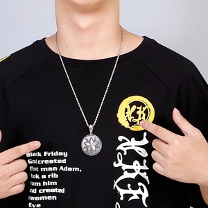 Pendentif cercle à double couche avec pentagramme en acier titane pour homme