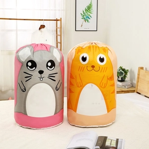 Waterproof drawstring storage bags with cute cat and mouse patterns for bedding