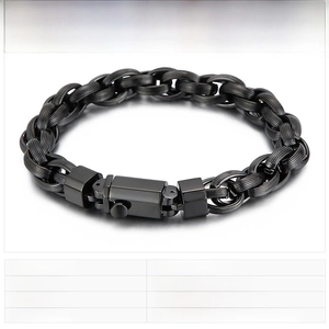 Detail of 235x11mm black stainless steel machine chain bracelet with weight specifications