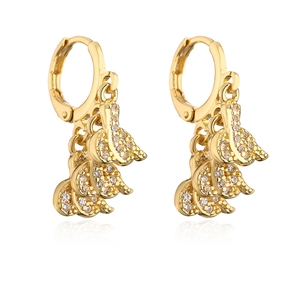 Pendientes de aro chapados en oro 18K con colgantes de hoja y circonitas microengastadas