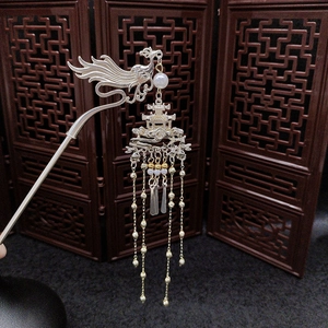 Épingle à cheveux phénix chinois ancien avec glands argentés et perles sur bois sombre