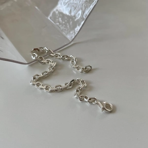 Minimalist S925 sterling silver cross chain bracelet with lobster clasp and polished finish
