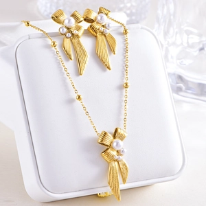 French Vintage Bow Knot Artificial Pearl Necklace Earrings Set Gold Plated Stainless Steel Elegant Jewelry For Women