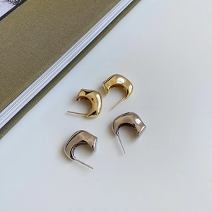 Orecchini a perno minimalisti in argento S925 a forma di C in oro e argento