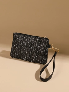 Summer retro straw-style coin purse in black with woven texture and gold wristlet strap