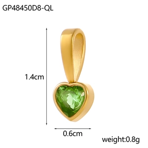 Green heart-shaped cubic zirconia pendant with gold metal trim and 1.4cm height