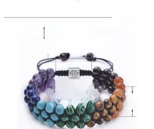 Detail von 6mm Natursteinperlen und handgewebtem verstellbarem Band für das Armband