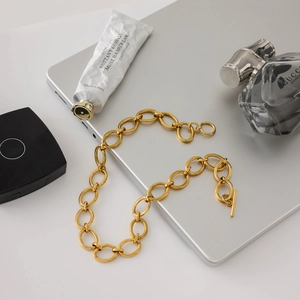 Collier chaîne épaisse en acier inoxydable plaqué or 18 carats avec fermoir à bascule
