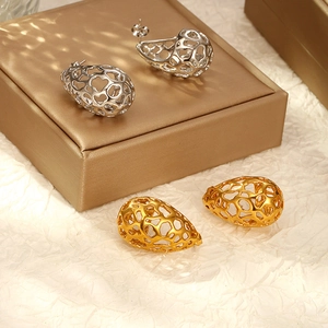 Boucles Oreilles Goutte Eau Creuses Acier Inoxydable Plaqué Or 18K Bijoux Mode Élégant Accessoire Pour Femmes