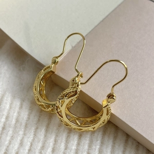 Bohemian hollow pattern 925 silver gold drop earrings with vintage woven design details