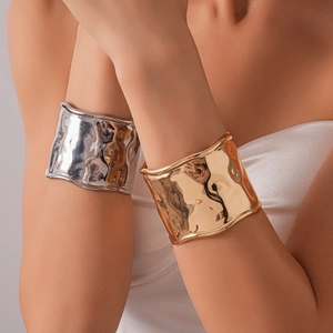 Bracelet Manchette Large En Métal Martelée Minimaliste Irrégulier Ouvert Jonc Pour Femme Or Argent Bijoux De Mode