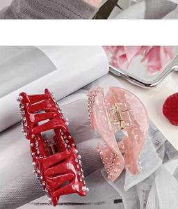 Détails des pinces à cheveux coeur rouges et roses avec strass et perles de luxe