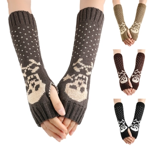 Knitted skull pattern fingerless gloves in dark brown, khaki, red-brown, and black