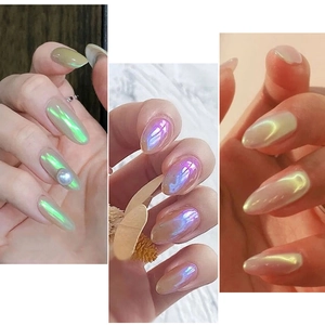 6er-Set Aurora Chrome Nagelpuder mit holografischem Effekt auf ovalen Fingernägeln