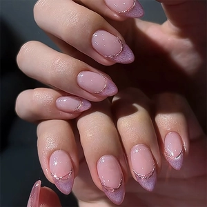 Faux Ongles À Presser Amande Française Avec Paillettes Œil De Chat Violet Et Lignes Métalliques Dorées Base Rose