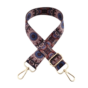 Adjustable bohemian wide shoulder strap for bags with colorful geometric patterns