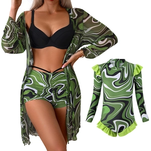 Dreiteiliger Damen-Bikini mit Langarm-Überwurf und passendem Kinder-Badeanzug-Set