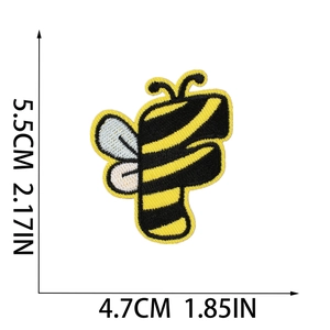 Detailed size chart showing a bee-themed letter F embroidery patch, 5.5cm by 4.7cm size
