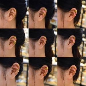 18K Gold Plated Stainless Steel Ear Cuffs For Women French Vintage Hollow Roman Numerals Non Piercing Ear Clips Jewelry