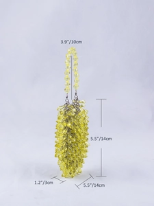 Detailed size chart of handmade yellow beaded acrylic evening bag with metal buckles