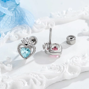 Kronen Herz Knorpelohrringe mit blauem und rosa Zirkon und Schraubverschluss