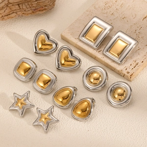 Set of gold and silver stainless steel earrings in geometric heart and square shapes
