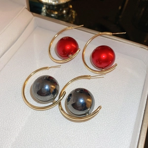 Vintage C-shape hoop earrings with large red and gunmetal grey pearls in a gift box