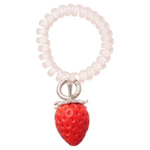 Élastique cheveux spirale rose avec pendentif fraise réaliste et détails de feuilles argentées