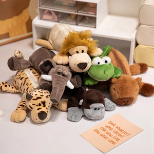 Astucci in peluche con animali dei cartoni animati leone ed elefante per cancelleria
