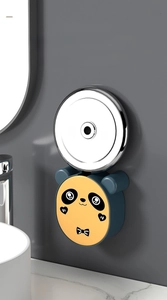 Cartoon panda soap holder showing 5KG load-bearing capacity on bathroom wall