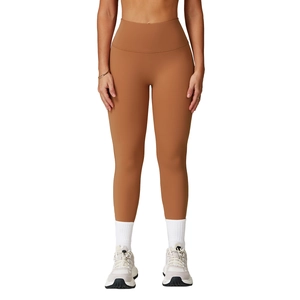 Karamellbraune High-Waist Seamless Yoga-Leggings mit schlanker Passform für Fitness