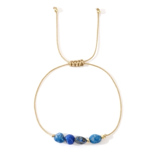 Handgefertigtes verstellbares Goldkordel-Armband mit unregelmäßigen blauen Natursteinen