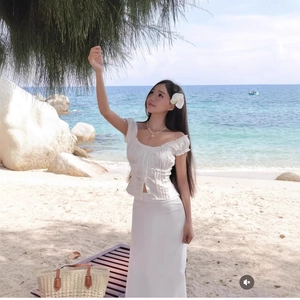White French square neck ruched crop top and maxi skirt set for beach vacation