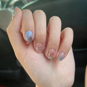 Press On Nails Blue Brown Smudge Design Silver Wire Drawing Short Round Reusable Artistic False Nails For Women Ins Style