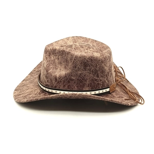 Cappello da cowboy marrone con trama in pelle invecchiata e fascia con stelle