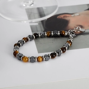 Herrenarmband aus Tigerauge und Hämatit Perlen mit silbernem Edelstahlverschluss für Männer
