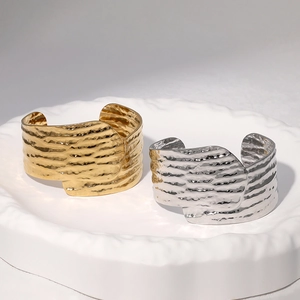Hammered Stainless Steel Wide Cuff Bracelet 18K Gold Plated Ripple Texture Retro Minimalist Adjustable Bangle For Women