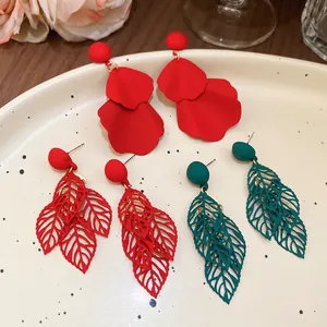 Matte finish hollow petal and leaf tassel drop earrings in red and dark green