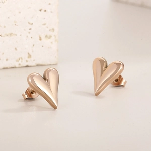 Minimalist 18k rose gold heart-shaped stainless steel stud earrings for women