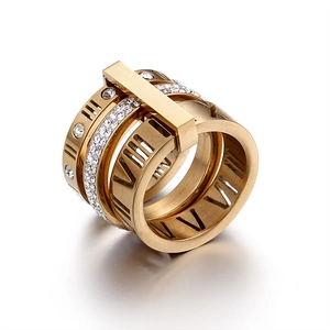 Gouden meerlaagse ring met Romeinse cijfers en sprankelende zirkoon inleg