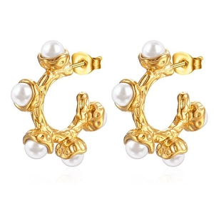 Elegant 18K gold plated stainless steel earrings with five round white pearls design