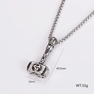 Detail of stainless steel Mjolnir pendant showing 40.5mm height and 20mm width dimensions