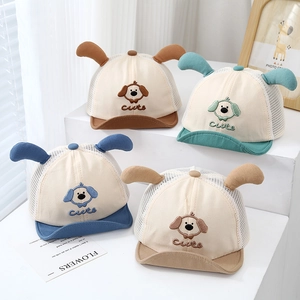 Casquettes de baseball en mesh pour bébés avec oreilles de chien 3D en marron vert et bleu