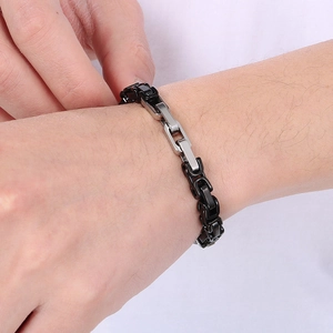 Men's 6mm two-tone stainless steel king chain bracelet in black and silver industrial style