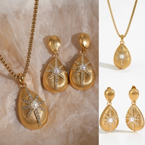 Stainless Steel Teardrop Artificial Pearl Zircon Starburst Necklace And Earrings French Retro Luxury Women Jewelry Tarnish Free
